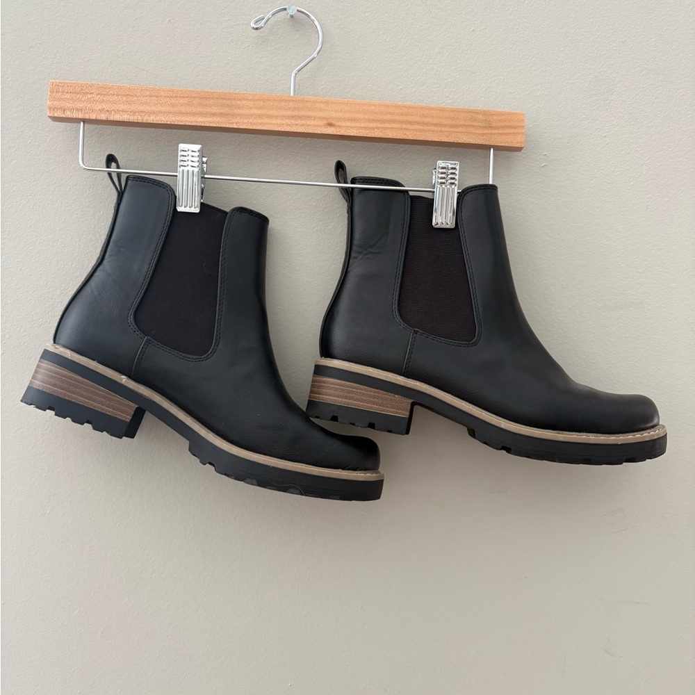 Universal Thread Viral Black Ankle Boots